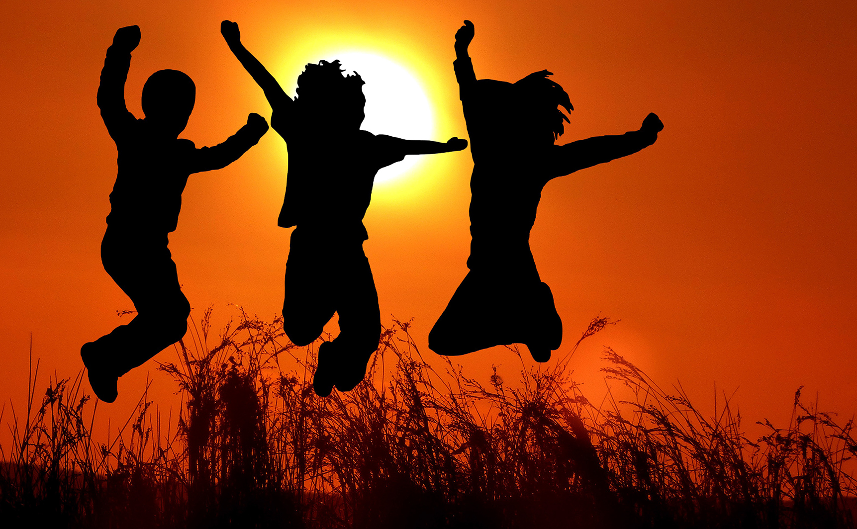 AKRAN ETKİLEŞİMİ VE KİŞİLİK GELİŞİMİ