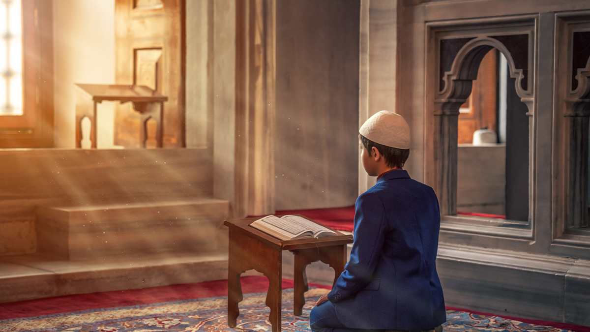 MÜSLÜMANLARIN ÇOCUKLARININ<br>DİN EĞİTİMİ NASIL OLACAK