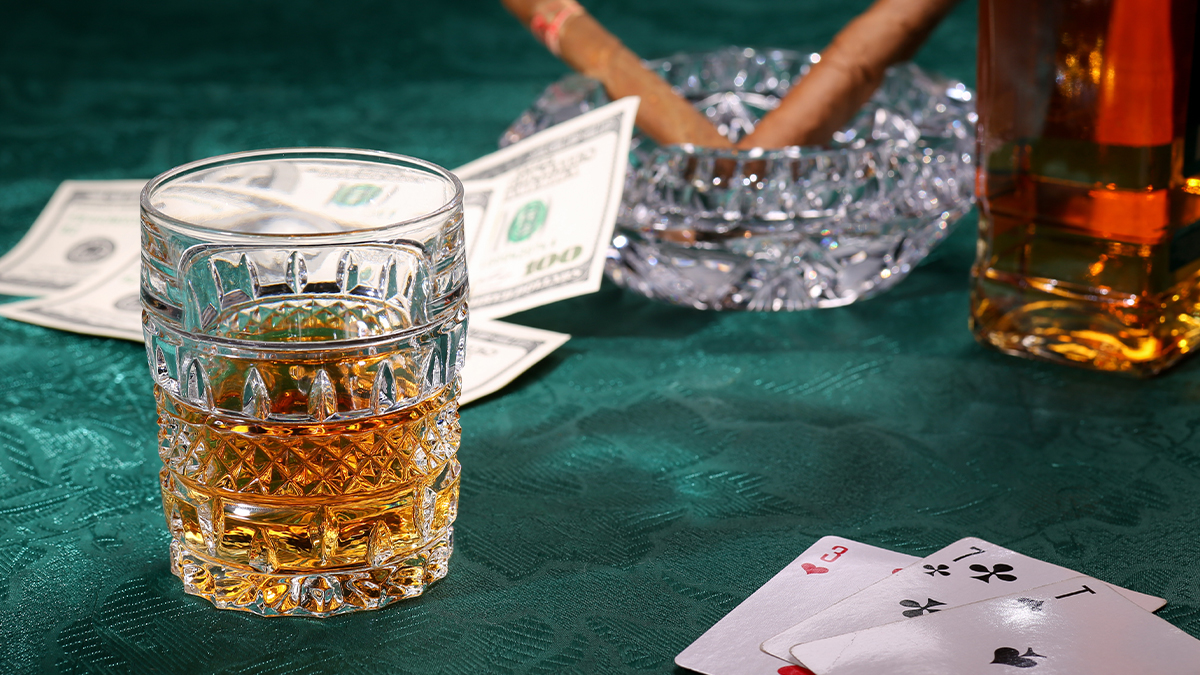 BİR TOPLUM NASIL İFSAT EDİLİR?