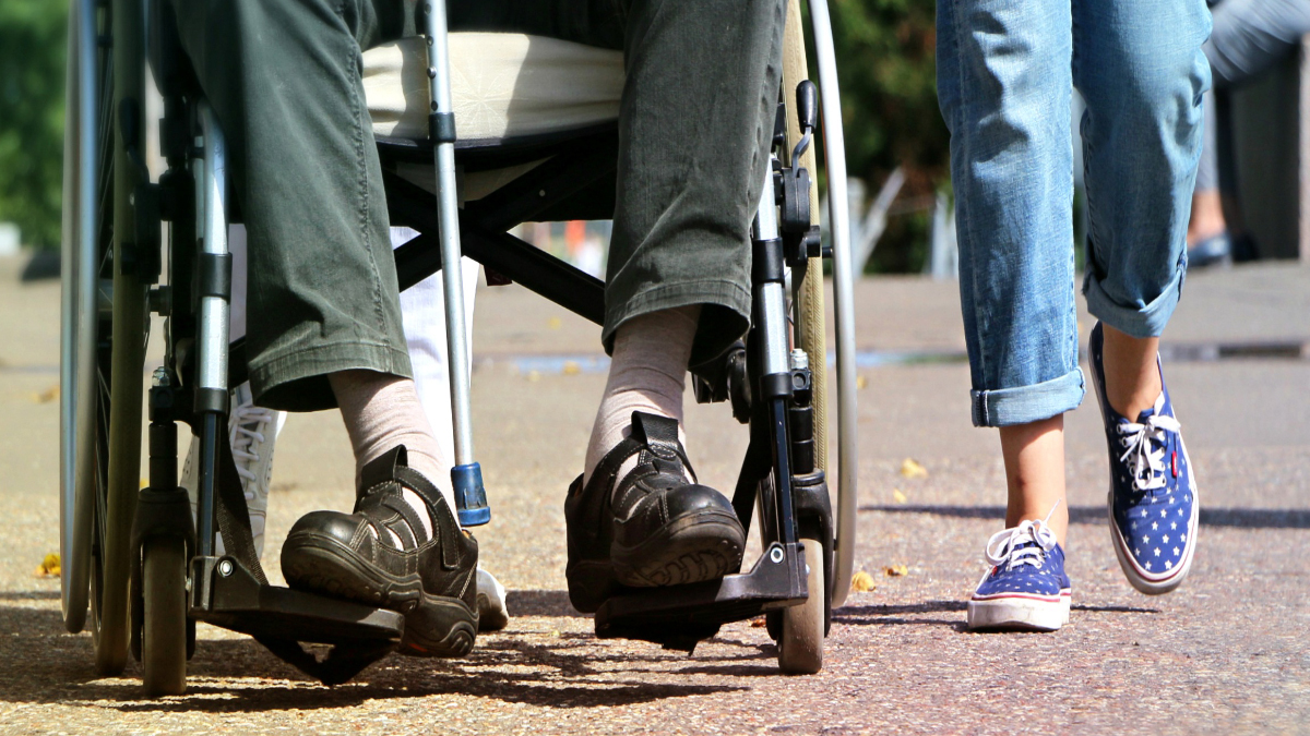 ZİHİNSEL ENGELLİ GENÇLERİN ÖZEL CİNSEL EĞİTİMİ MİLLÎ KÜLTÜRÜMÜZE GÖRE NASIL OLMALIDIR?