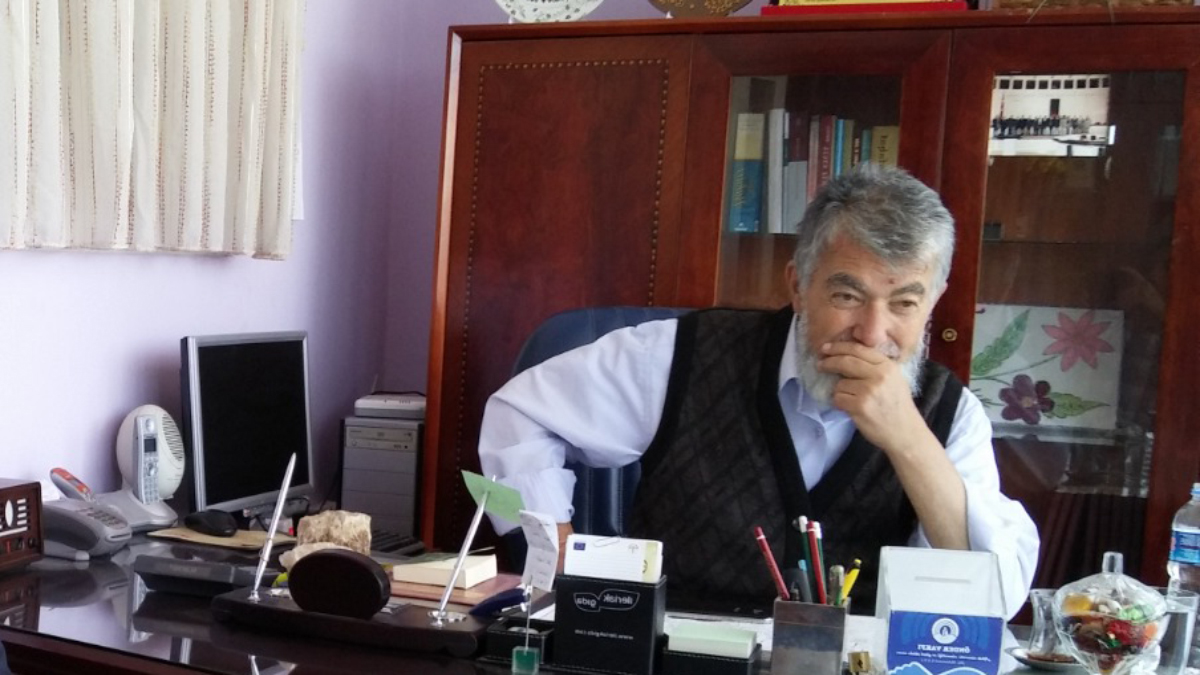 EMEKLİ OLAMAYAN ÖĞRETMEN