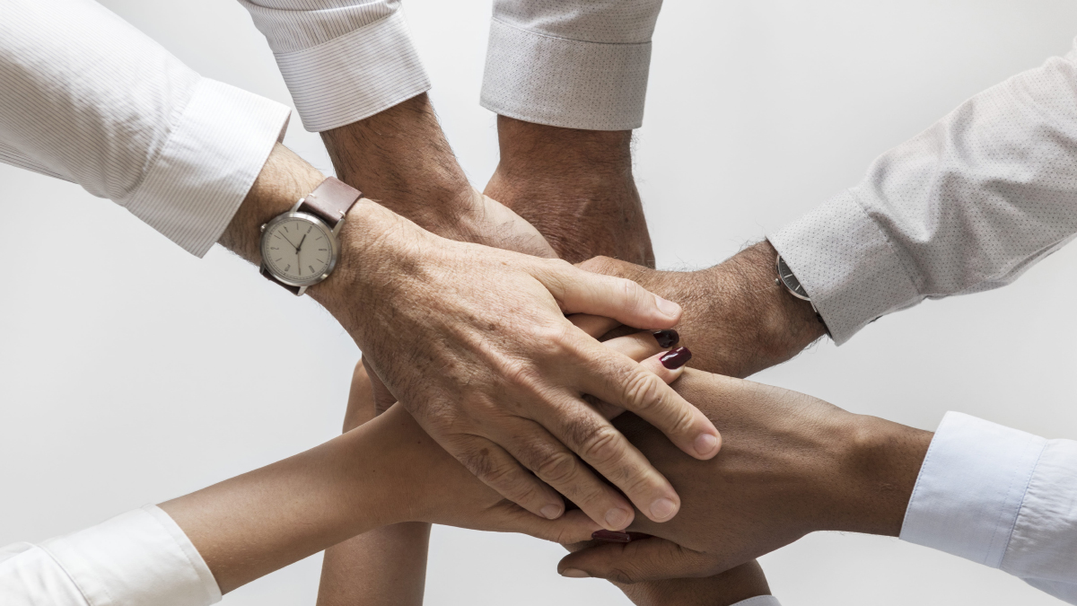 BİRLİKTE BAŞARMALIYIZ